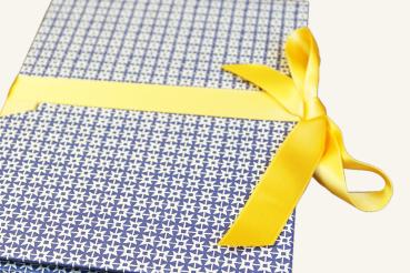 Mini photo album, blue, white stars